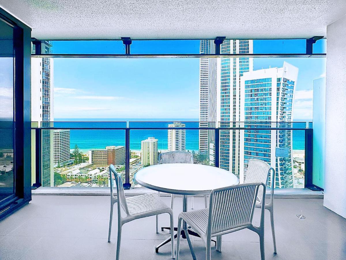 Circle On Cavill Surfers Paradise Apartments-Holiday Paradise Голд-Кост Экстерьер фото