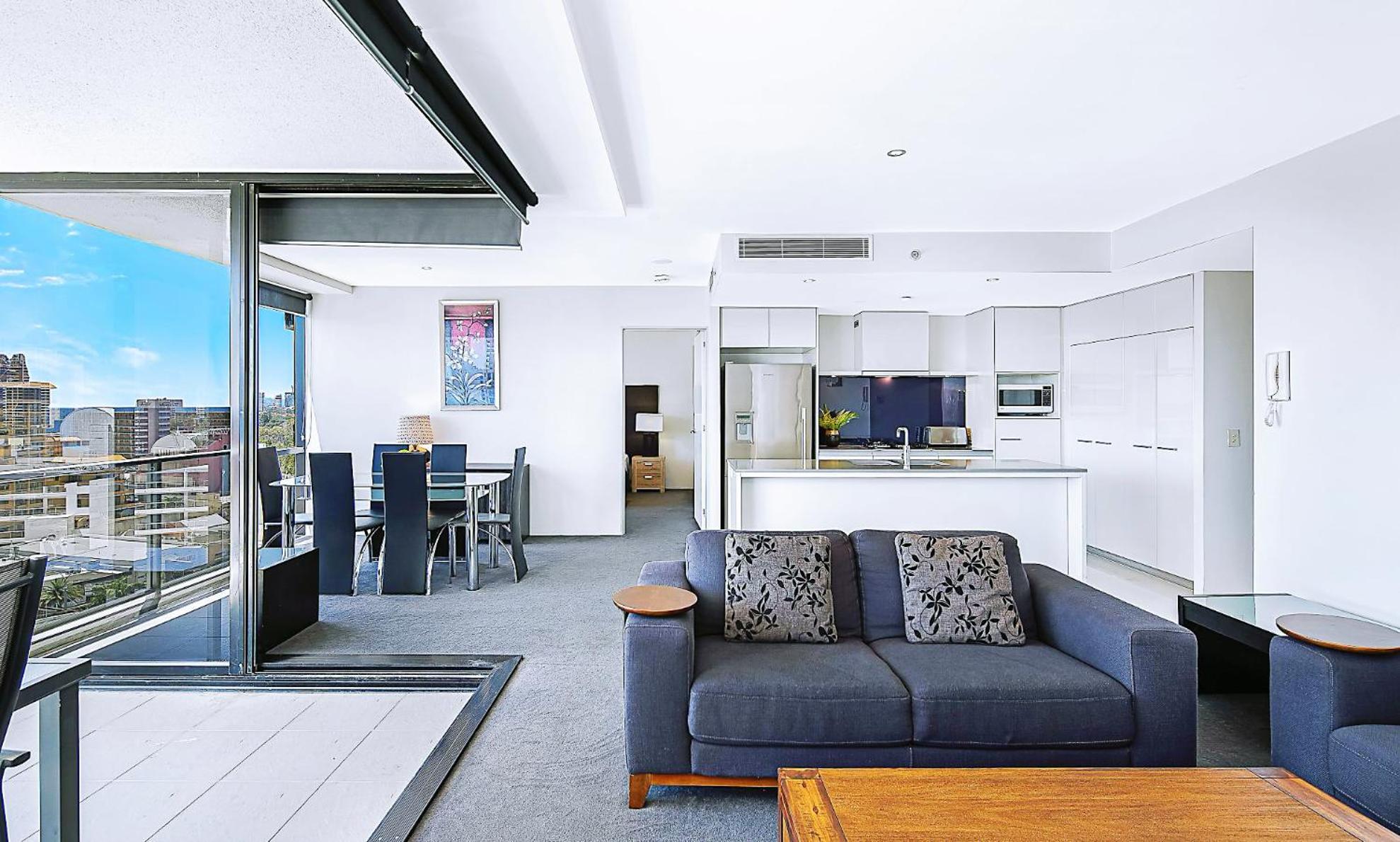 Circle On Cavill Surfers Paradise Apartments-Holiday Paradise Голд-Кост Номер фото